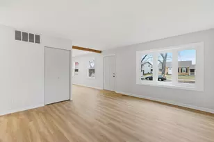 1914 215th Pl, Sauk Village, IL 60411 - Photo 4