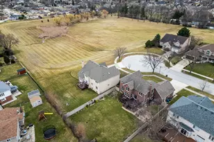 1770 W Windmill Ct, Addison, IL 60101 - Photo 44