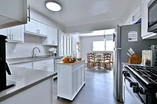 7N040 Eagle Terrace, Medinah, IL 60157 - Photo 18