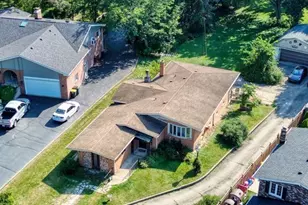 7N040 Eagle Terrace, Medinah, IL 60157 - Photo 4