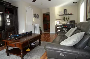 572 4th Ave, Aurora, IL 60505 - Photo 12