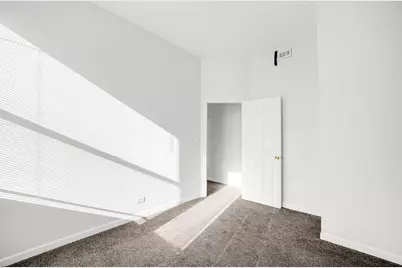 752 E 43rd Street #2E, Chicago, IL 60653 - Photo 16