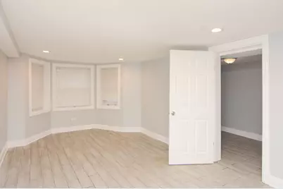 2968 N Ridgeway Avenue #B, Chicago, IL 60618 - Photo 8