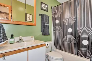 134 Roberts Rd, New Lenox, IL 60451 - Photo 20