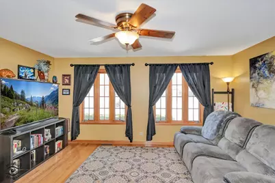 134 Roberts Road, New Lenox, IL 60451 - Photo 12