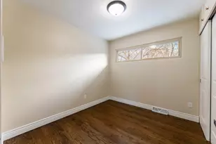 [Address not provided], Lansing, IL 60438 - Photo 10