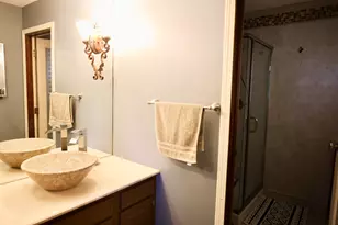 1516 W Sudeenew Dr, Johnsburg, IL 60051 - Photo 16