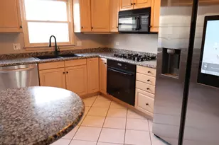 1516 W Sudeenew Dr, Johnsburg, IL 60051 - Photo 12