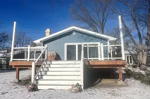 37 N Channel Dr, Round Lake Beach, IL 60073 - Photo 2