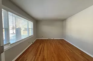 37 N Channel Dr, Round Lake Beach, IL 60073 - Photo 12