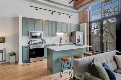 1935 N Fairfield Avenue #203, Chicago, IL 60647 - Photo 10