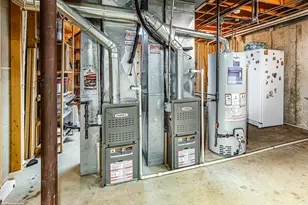 8314 Heather Ln, Tinley Park, IL 60477 - Photo 30