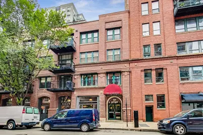 420 W Ontario Street #404, Chicago, IL 60654 - Photo 1