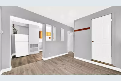 1831 W 21st Place #1R, Chicago, IL 60608 - Photo 4