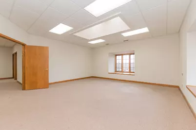 14047 W Petronella Drive #201, Libertyville, IL 60048 - Photo 18