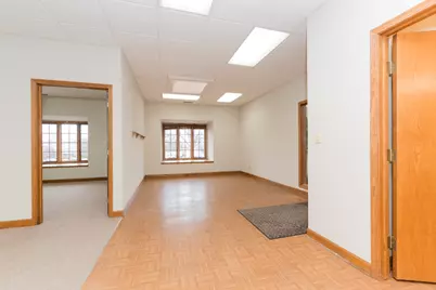 14047 W Petronella Drive #201, Libertyville, IL 60048 - Photo 2