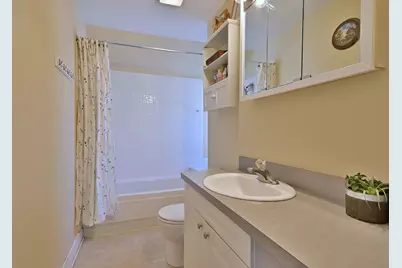 1113 Lewis Street, Dekalb, IL 60115 - Photo 26