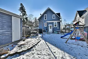 1113 Lewis St, Dekalb, IL 60115 - Photo 30