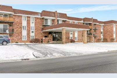 850 S Lorraine Road #3B, Wheaton, IL 60189 - Photo 2