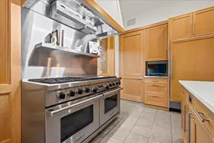 4 Indian Hill Road, Winnetka, IL 60093 - Photo 18