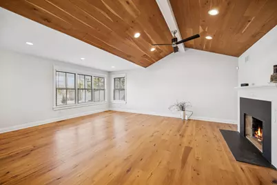 525 W Deerpath Road, Lake Forest, IL 60045 - Photo 4