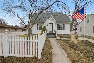 1405 Frederick St, Joliet, IL 60435 - Photo 1