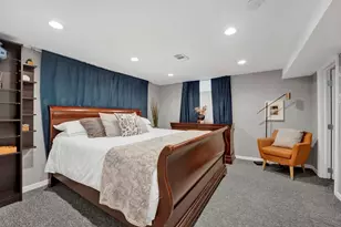 8612 Lawndale Ave, Skokie, IL 60076 - Photo 18