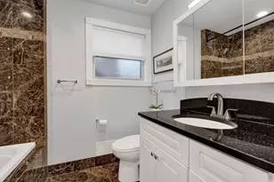 8612 Lawndale Ave, Skokie, IL 60076 - Photo 14