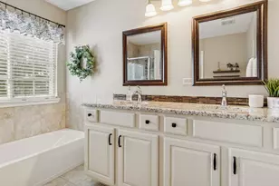 1223 Townes Cir, Aurora, IL 60502 - Photo 12