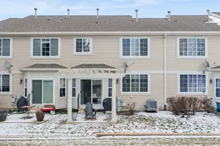 1223 Townes Cir, Aurora, IL 60502 - Photo 22