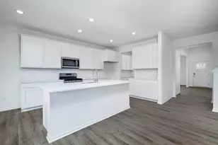 10089 Fleetwood St, Huntley, IL 60142 - Photo 2