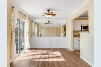 2494 Stoughton Circle, Aurora, IL 60502 - Photo 6