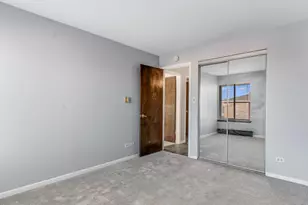 15818 Terrace Dr, Oak Forest, IL 60452 - Photo 14