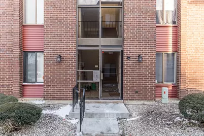 15818 Terrace Drive #R3, Oak Forest, IL 60452 - Photo 2