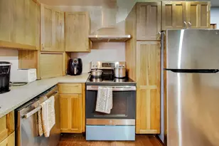 2527 N Ashland Ave, Chicago, IL 60614 - Photo 30