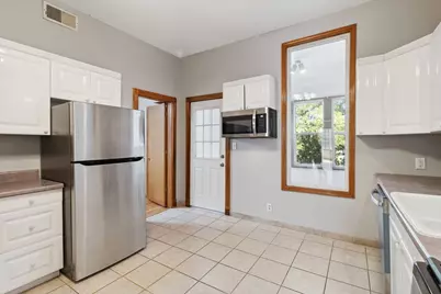 2527 N Ashland Avenue, Chicago, IL 60614 - Photo 4