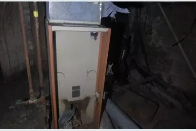 1129 E Reservoir Street, Springfield, IL 62702 - Photo 1