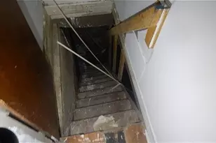 1129 E Reservoir St, Springfield, IL 62702 - Photo 6