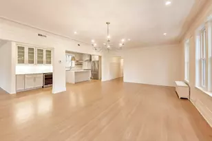 1201 E Madison Park Dr, Chicago, IL 60615 - Photo 6