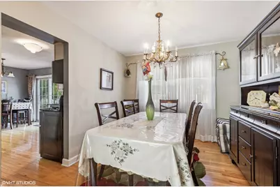 121 S Parkside Avenue, Glen Ellyn, IL 60137 - Photo 6