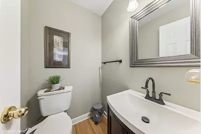 121 S Parkside Avenue, Glen Ellyn, IL 60137 - Photo 10