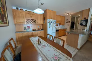 18 E Old Willow Rd, Prospect Heights, IL 60070 - Photo 8