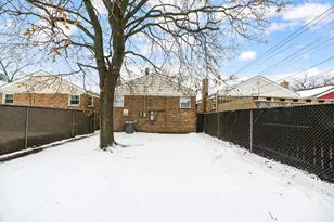 4521 S Lawler Ave, Chicago, IL 60638 - Photo 6