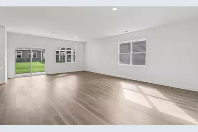 6294 Redwood Trail, Wonder Lake, IL 60097 - Photo 10