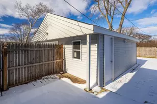 316 Sangamon St, Park Forest, IL 60466 - Photo 50