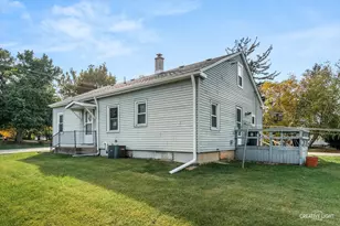 2 N Van Buren St, Newark, IL 60541 - Photo 26