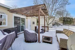 504 W Braeside Dr, Arlington Heights, IL 60004 - Photo 22