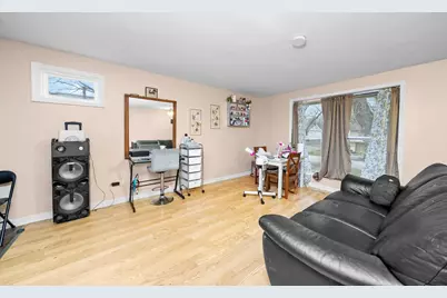 350 E Tulip Drive, Glenwood, IL 60425 - Photo 2