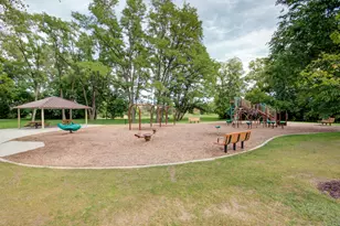 154 S Ellyn Ave, Glen Ellyn, IL 60137 - Photo 30