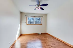 154 S Ellyn Ave, Glen Ellyn, IL 60137 - Photo 12